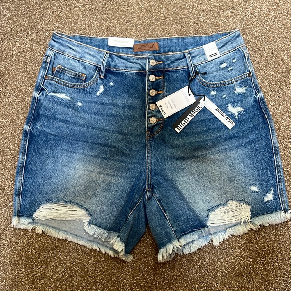 Judy Blue denim shorts 2XL